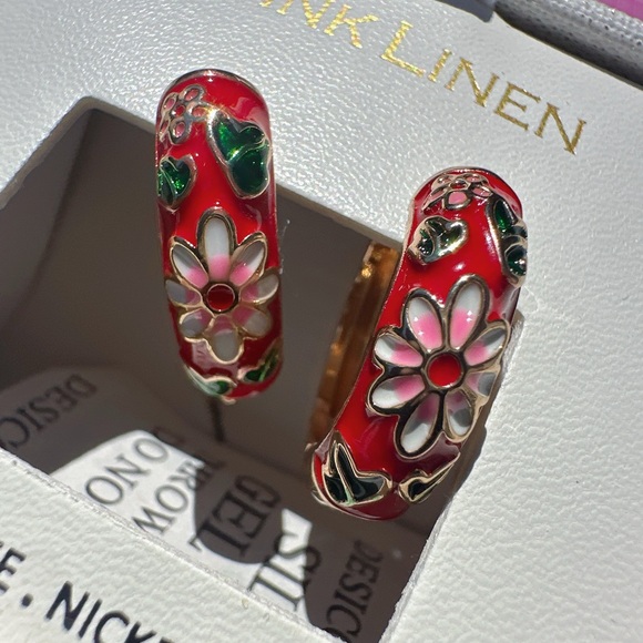 Pink linen clip on earrings red gold tone flower loop LEAD SAFE NICKEL FREE NIB - Picture 9 of 11